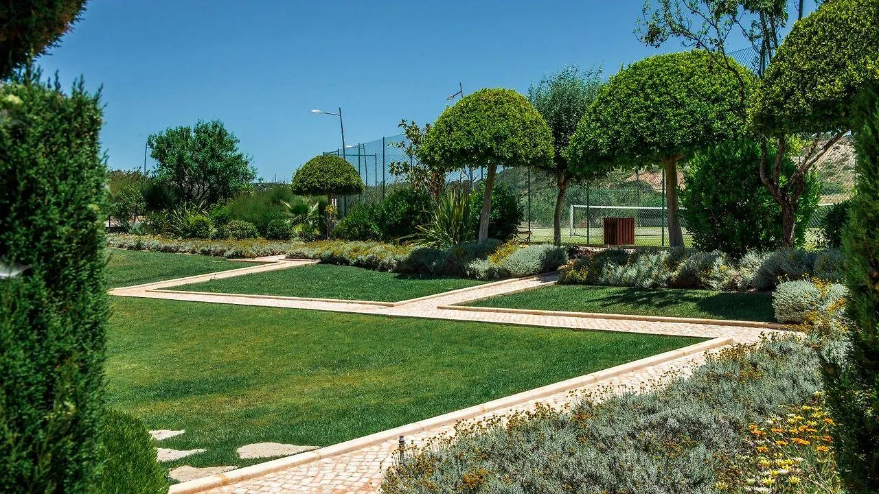 Baia Da Luz Resort 4*,